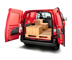 ein roter Berlingo Kastenwagen von hinten mit den Hecktüren geöffnet. Zwei Europaletten und mehrere Kartons sind eingeladen.